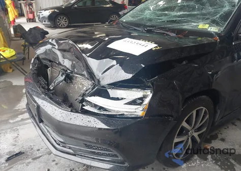 2017 Volkswagen Jetta 1.4T Se из США, поврежденный, VIN 3VWDB7AJ7HM339856